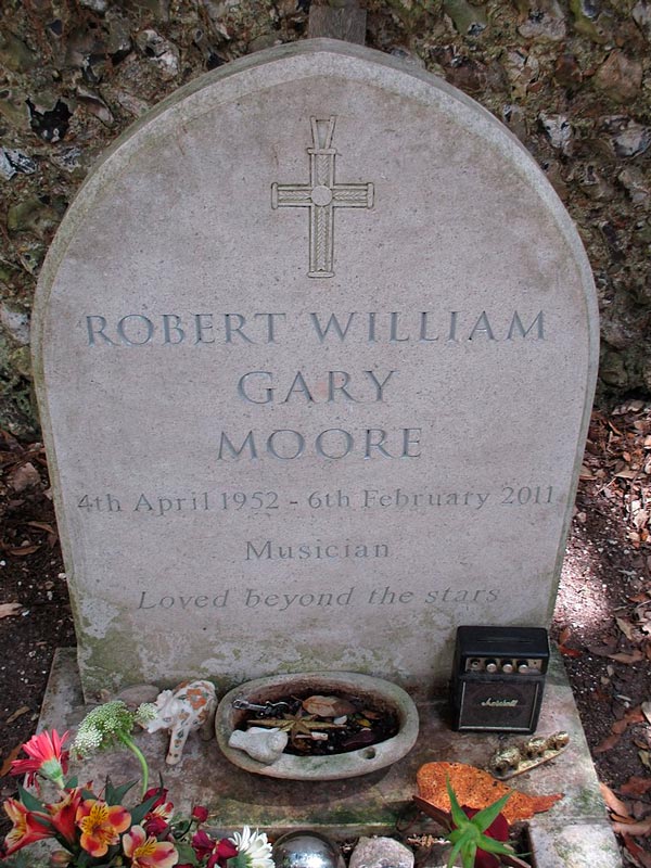 Lápida de Gary Moore en Rottingdean